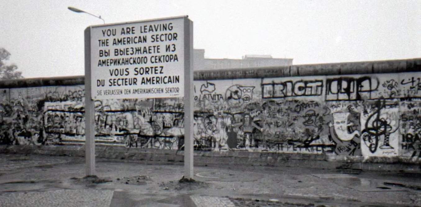 Berlin Wall History